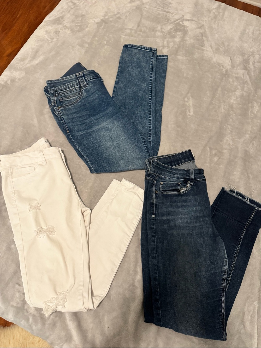 Women’s Jeans Bundle Lot of 3 Wax Jean Democracy Indigo Rein Sizes 8 11 13